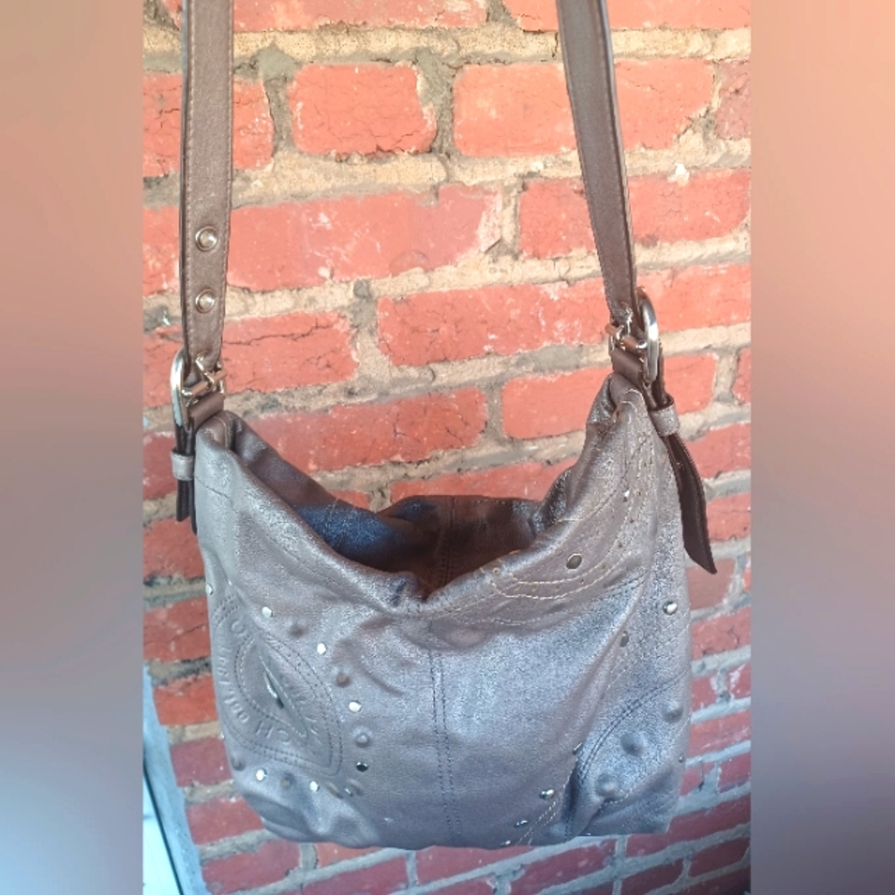Coach Duffle Shoulder Bag Applique Studded Silver Luxury Designer Leather.